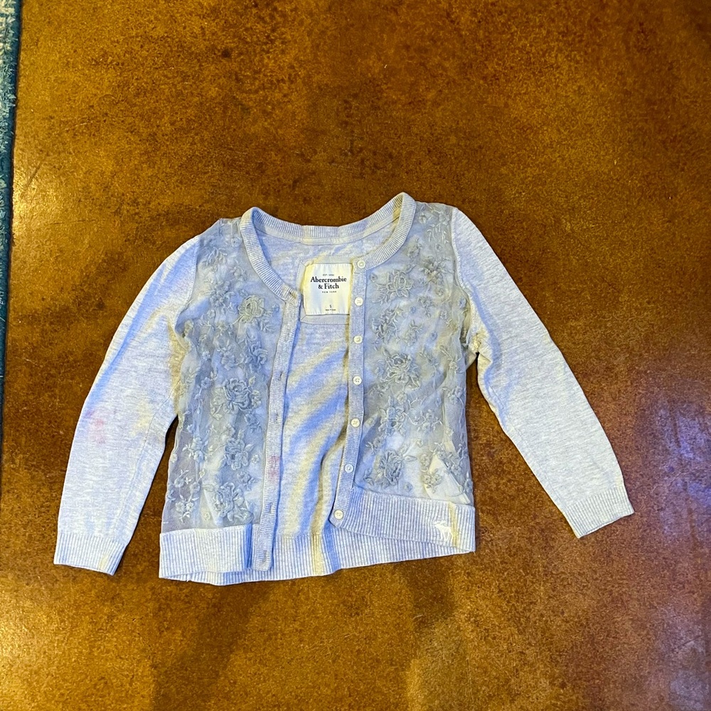 Abercrombie & Fitch New York girls gray sweater size S